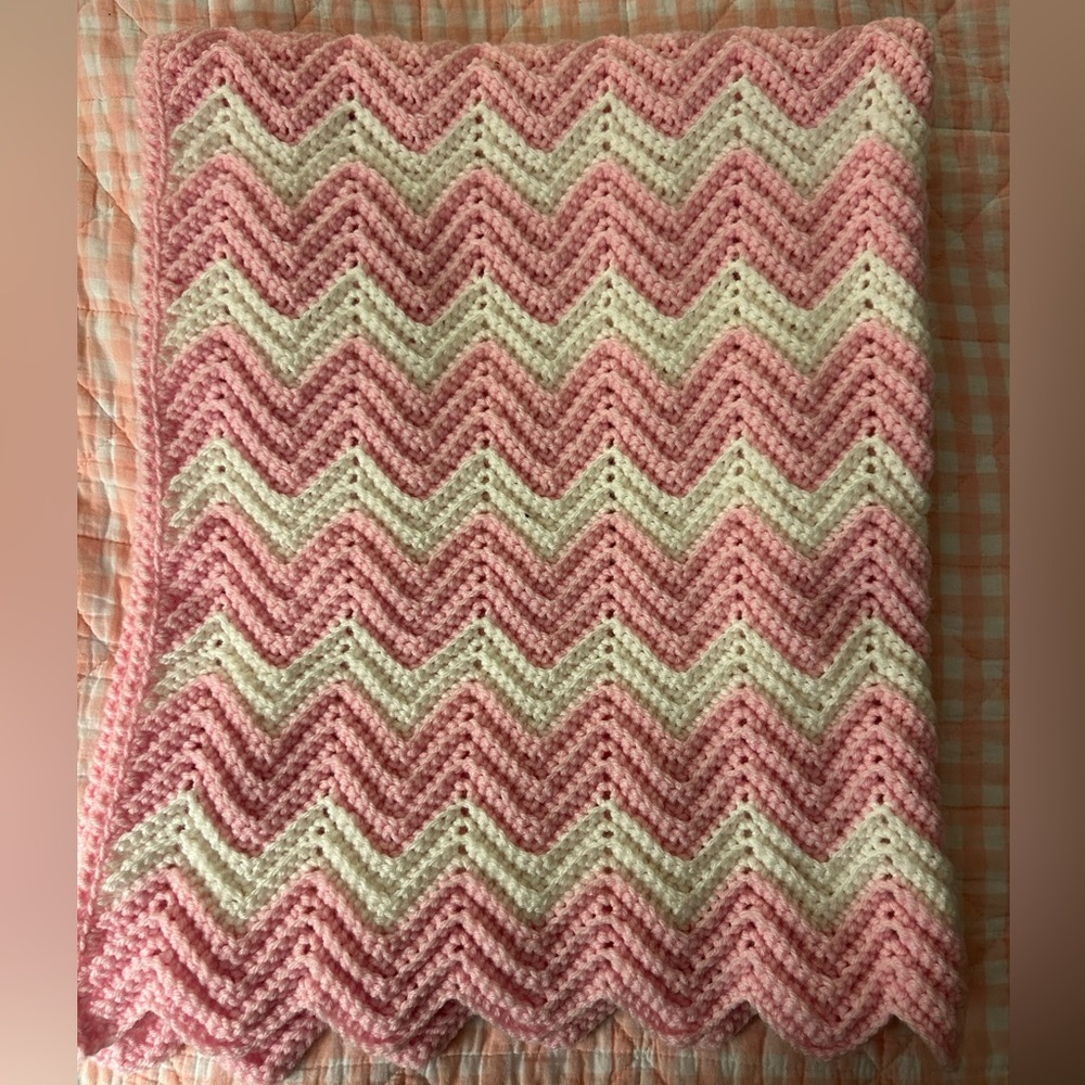Gorgeous crocheted baby blanket unused